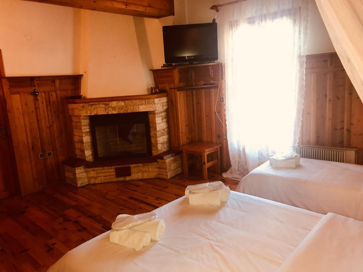 9Mouses Chasiotis Guest House Ampelakia Exterior photo