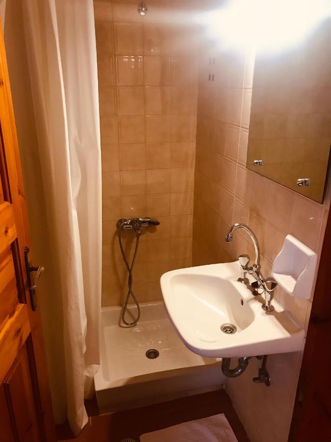 9Mouses Chasiotis Guest House Ampelakia Exterior photo